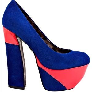 Betsey Johnson Foxeyy Platform Heel